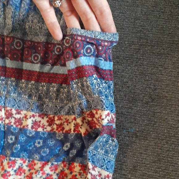 Spring dress - Picture 3 of 3